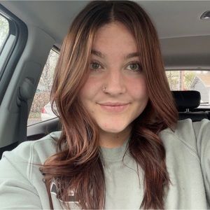 Meet your Posher, Mckenna